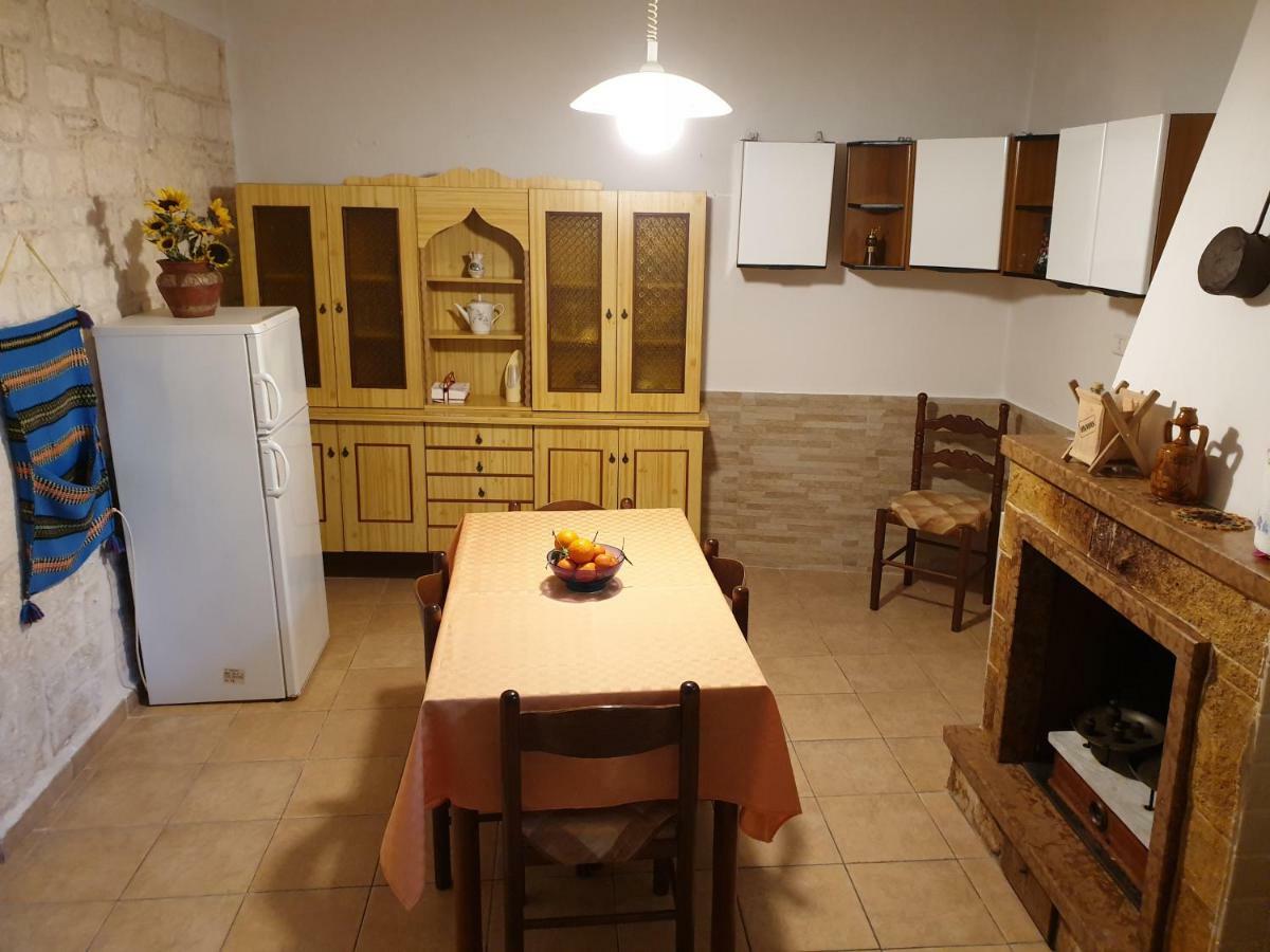 Nonno Angelo By La Puglia In Un Trullo * Alberobello